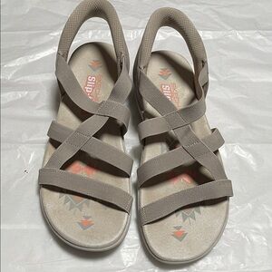 Skechers Women's Beige Strappy Sandals